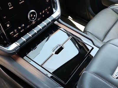 2025 GMC Yukon 4WD 4dr Denali