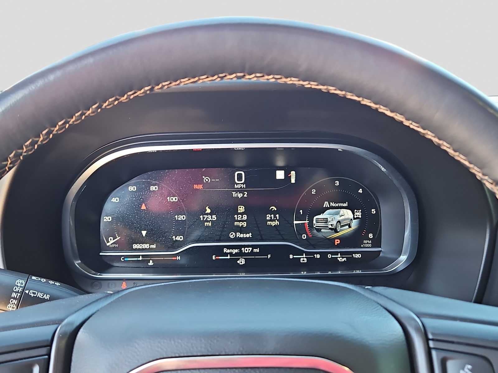 2022 GMC Yukon XL 4WD AT4