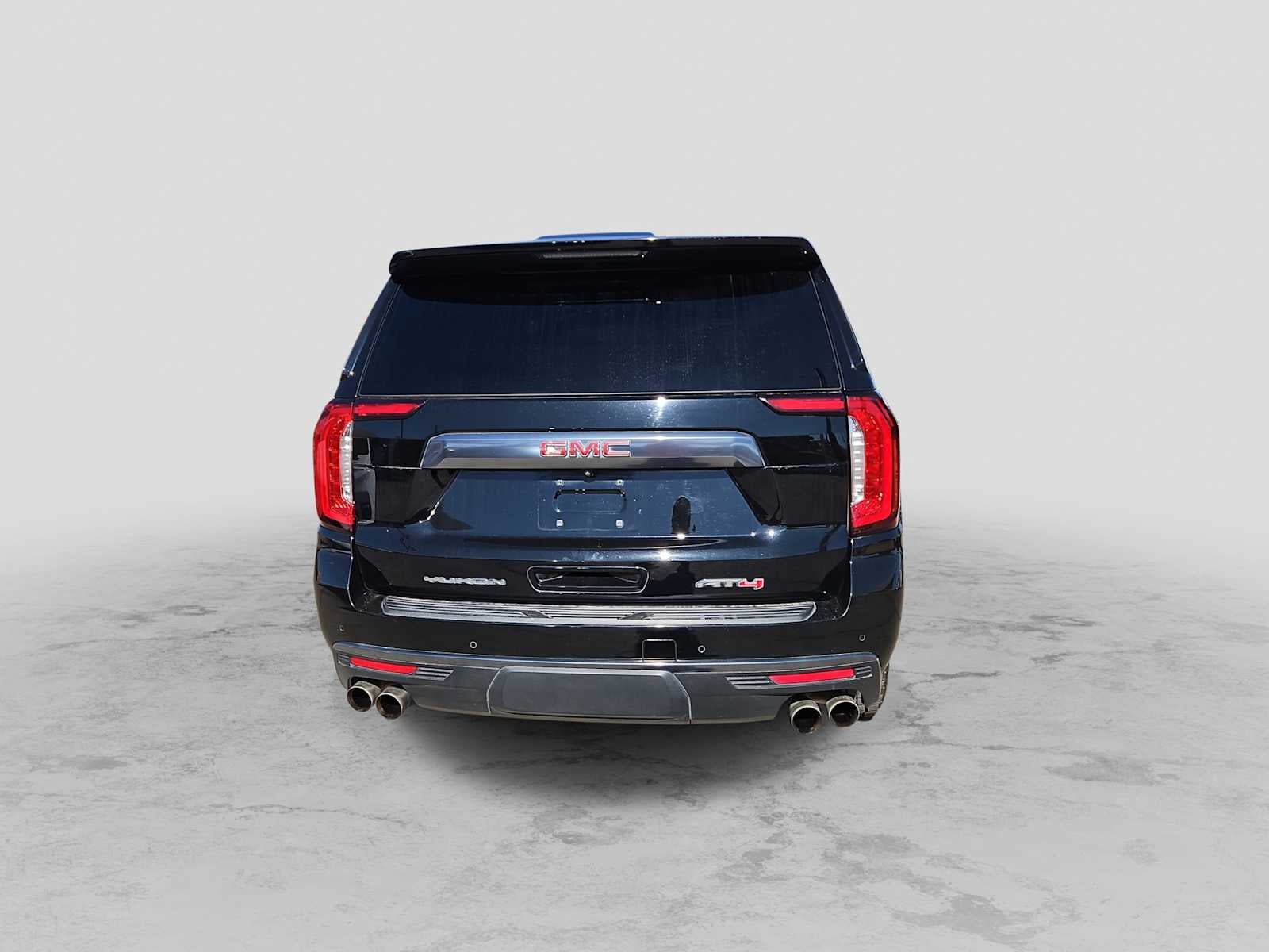 2022 GMC Yukon XL 4WD AT4