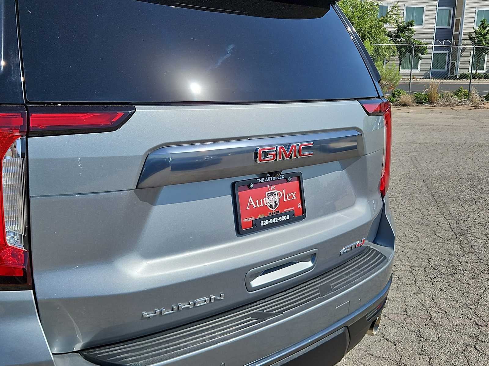 2024 GMC Yukon XL 4WD AT4