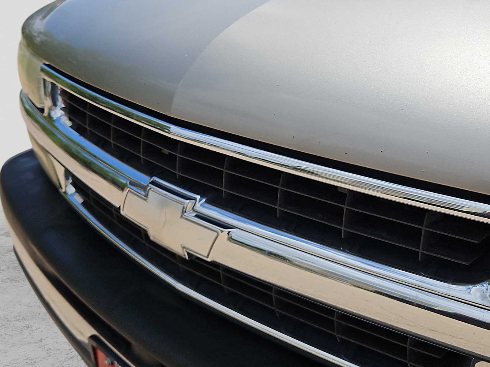 2003 Chevrolet Tahoe LS