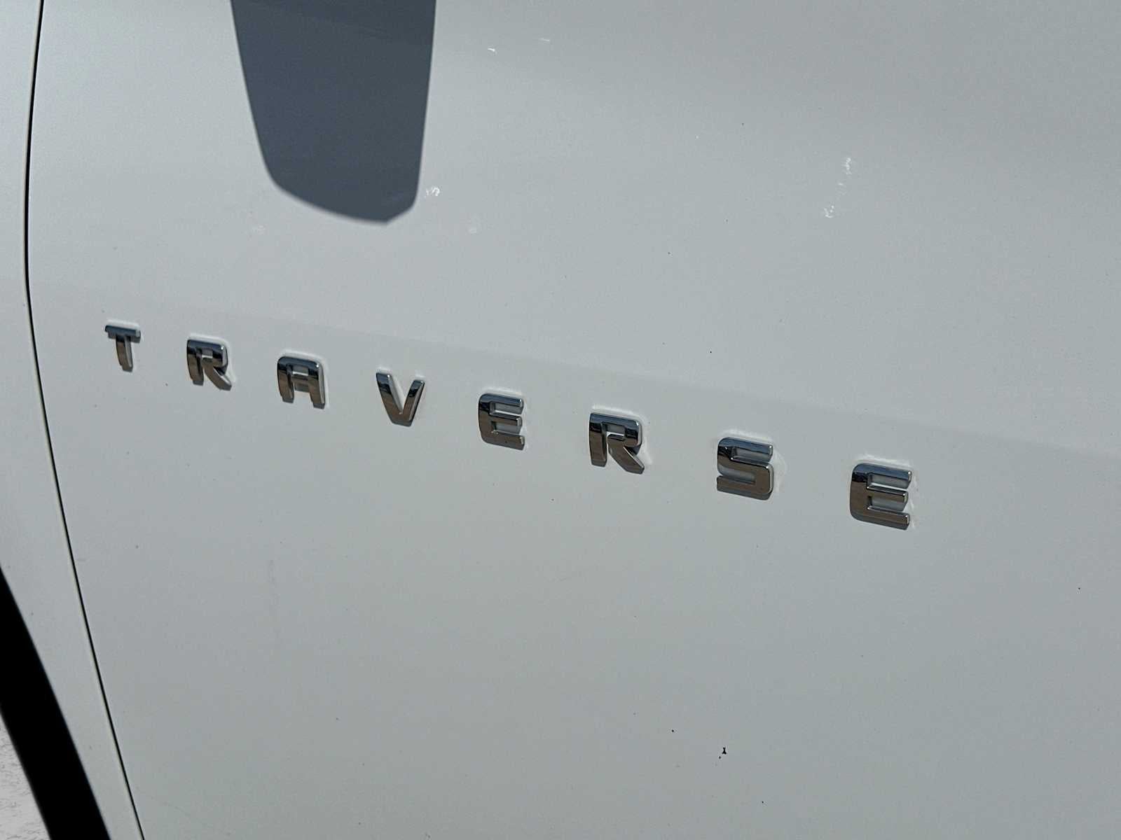 2023 Chevrolet Traverse FWD LS
