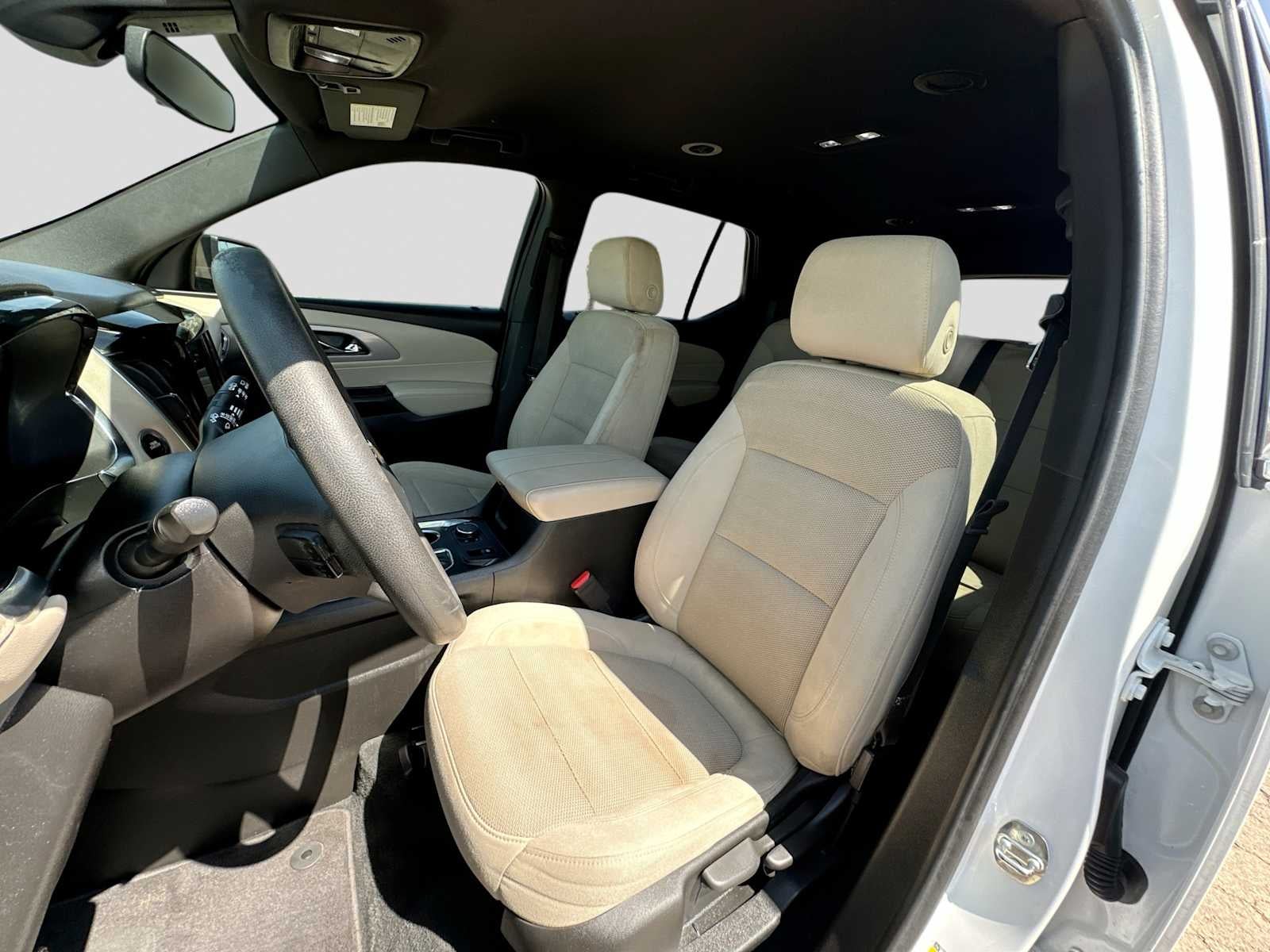 2023 Chevrolet Traverse FWD LS