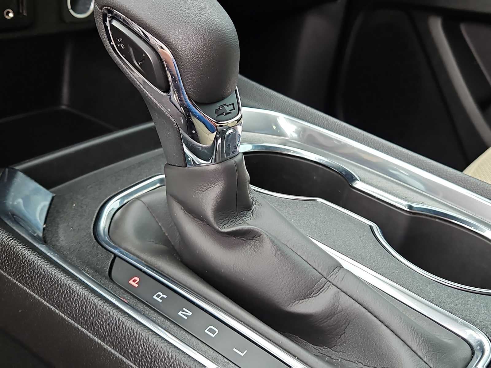 2023 Chevrolet Traverse FWD LS