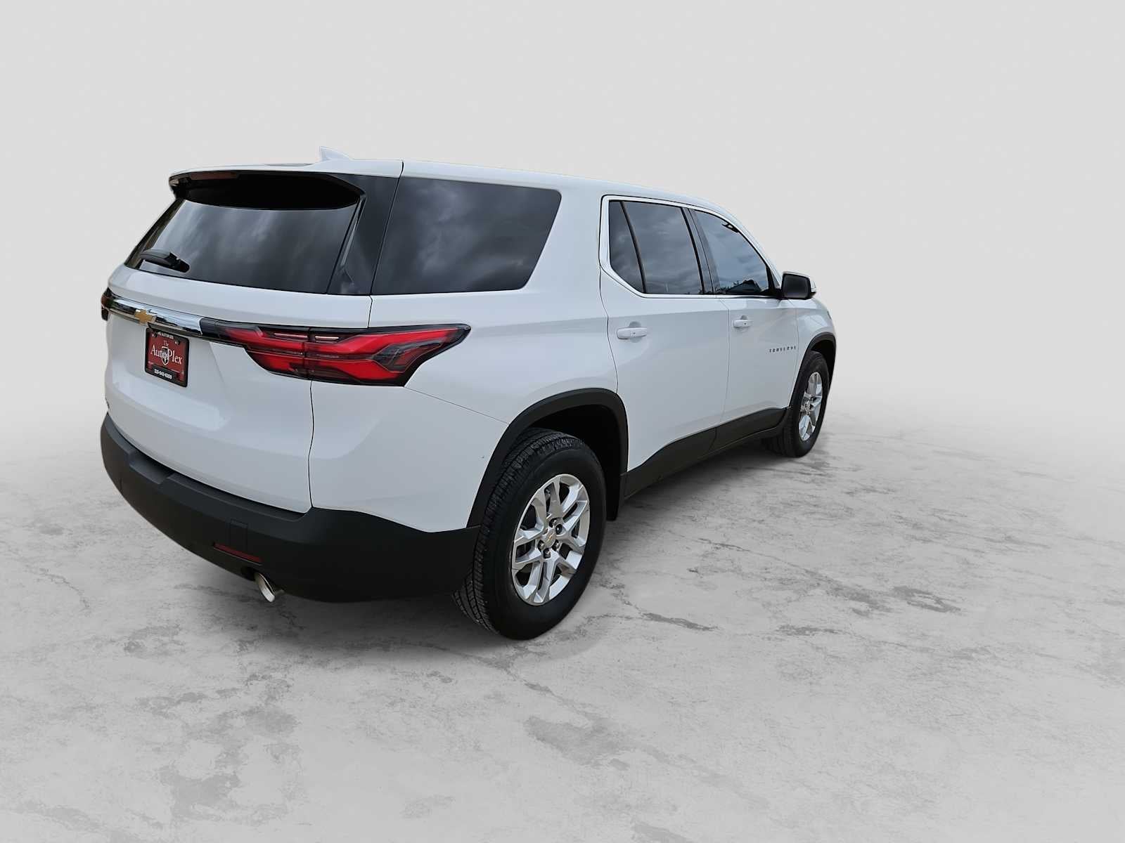 2023 Chevrolet Traverse FWD LS