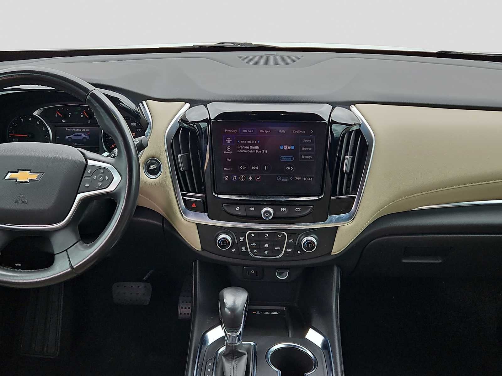 2022 Chevrolet Traverse FWD LT Cloth