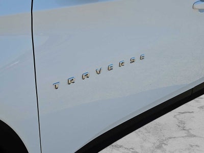 2023 Chevrolet Traverse FWD LT Cloth