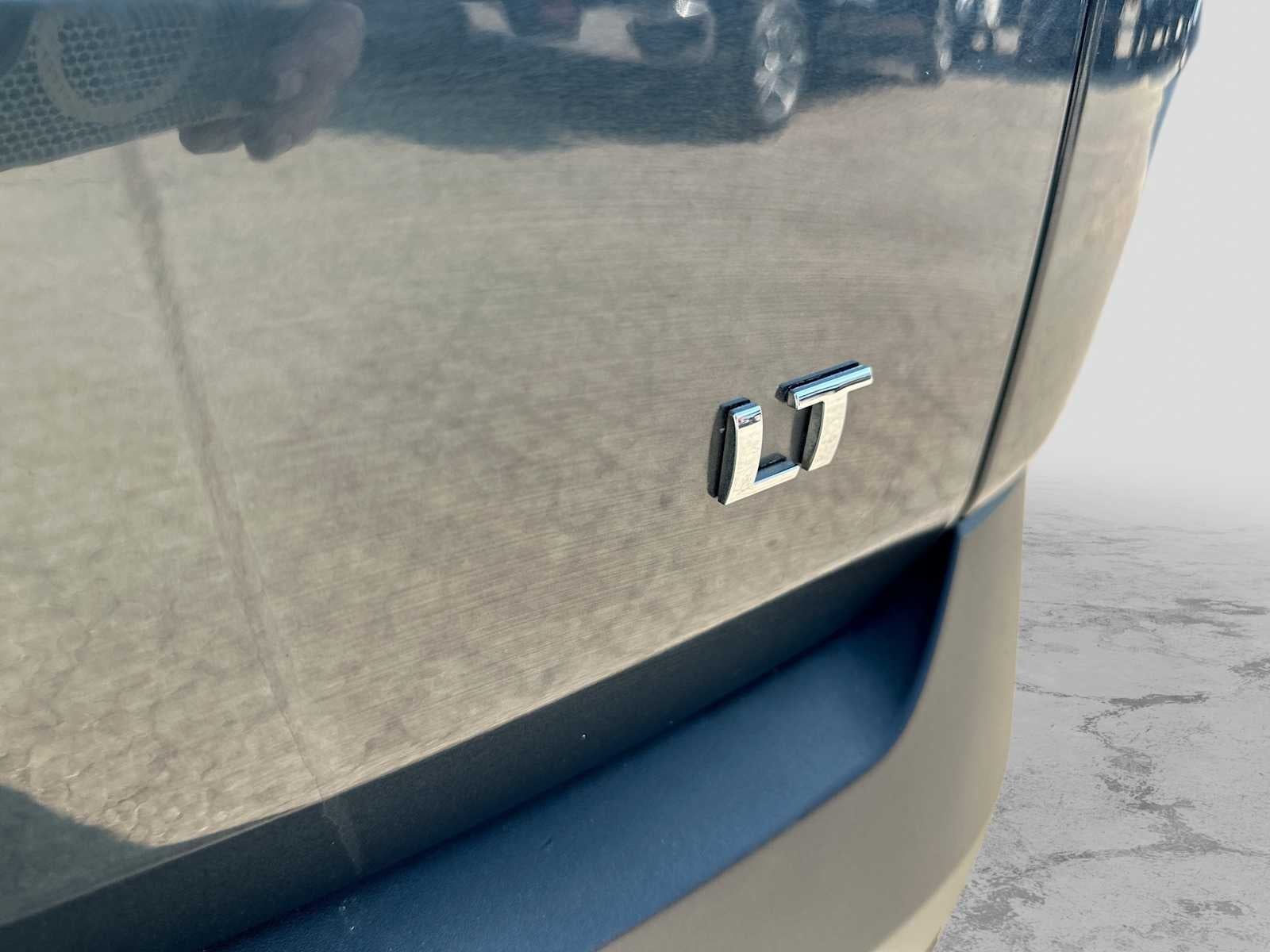 2021 Chevrolet Traverse FWD LT Leather