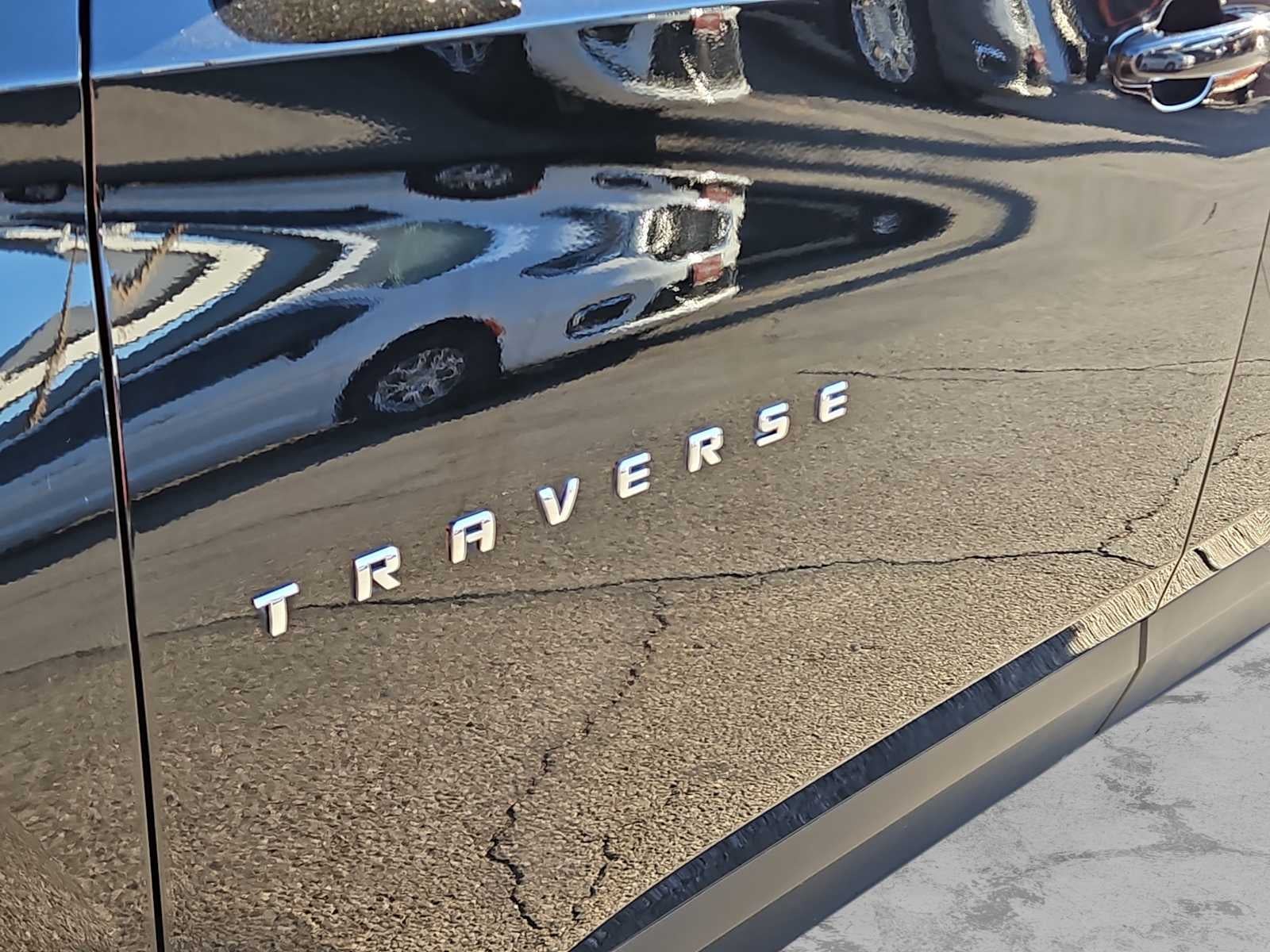 2022 Chevrolet Traverse FWD LT Leather