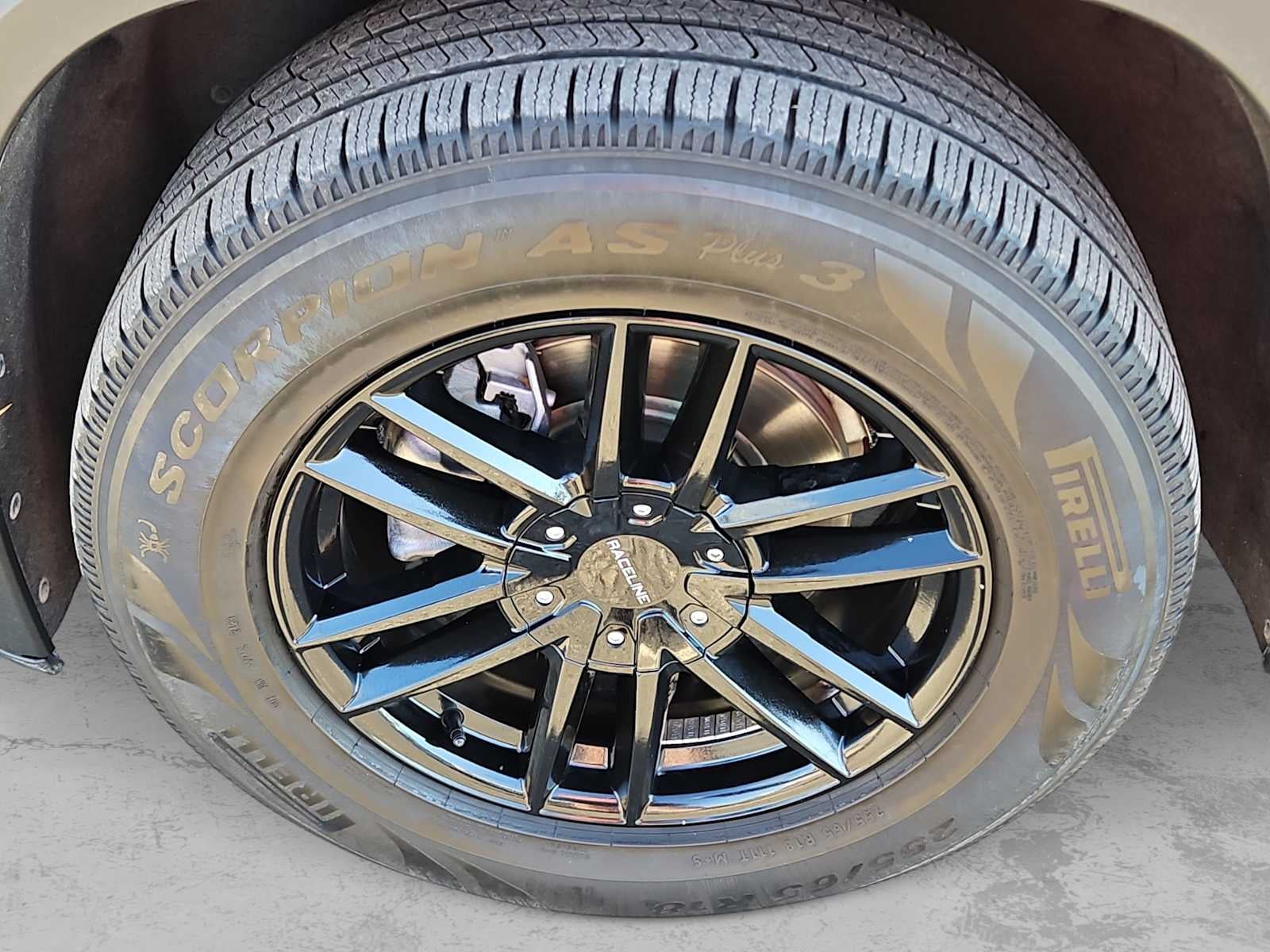 2022 Chevrolet Traverse FWD LT Leather