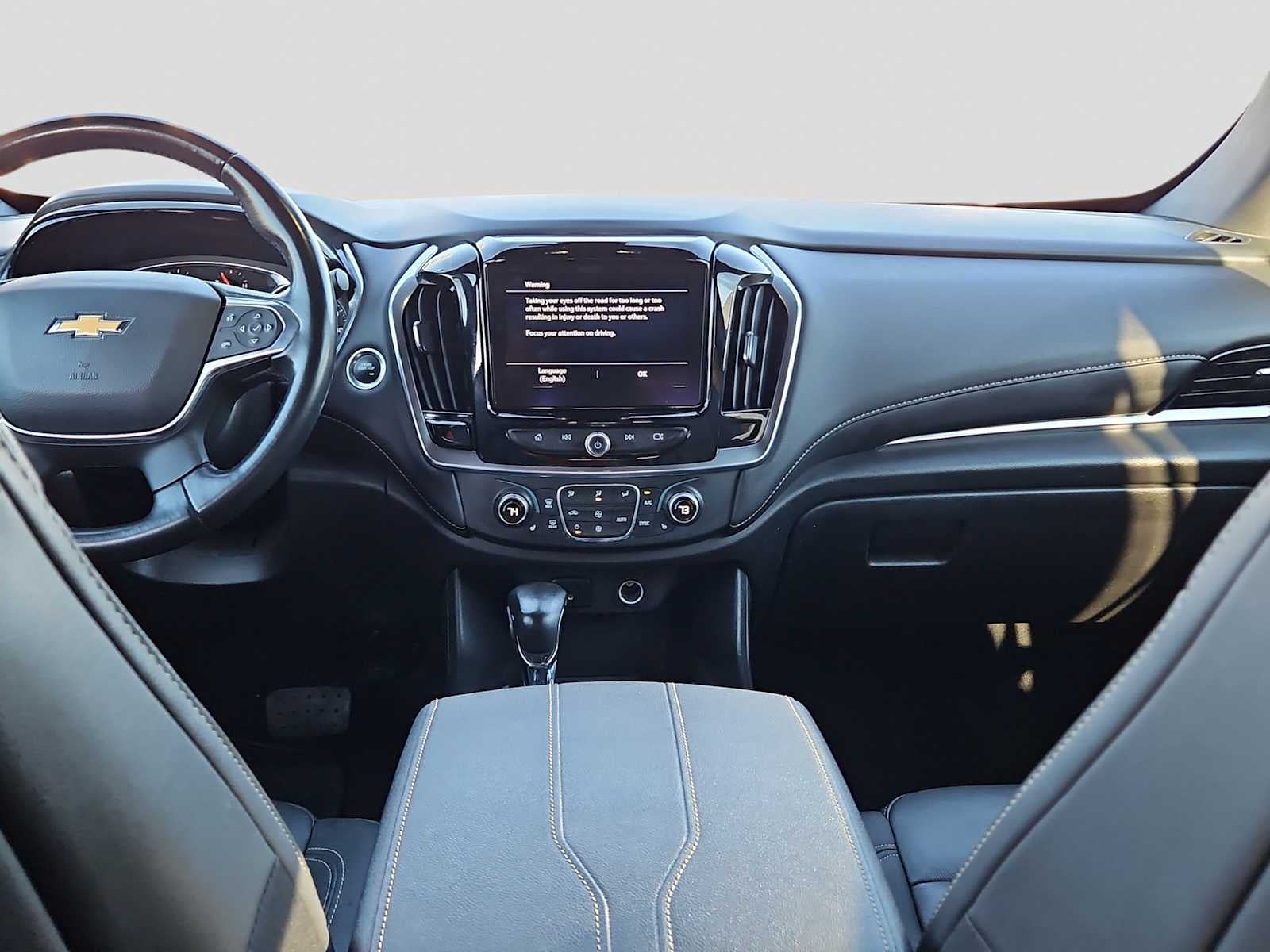 2022 Chevrolet Traverse FWD LT Leather