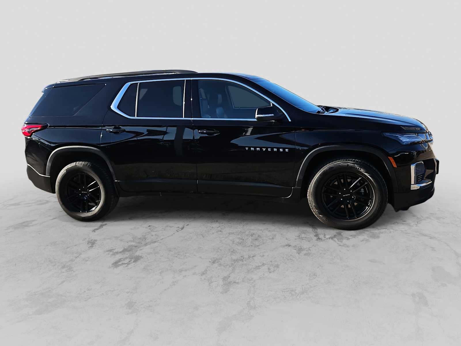 2022 Chevrolet Traverse FWD LT Leather