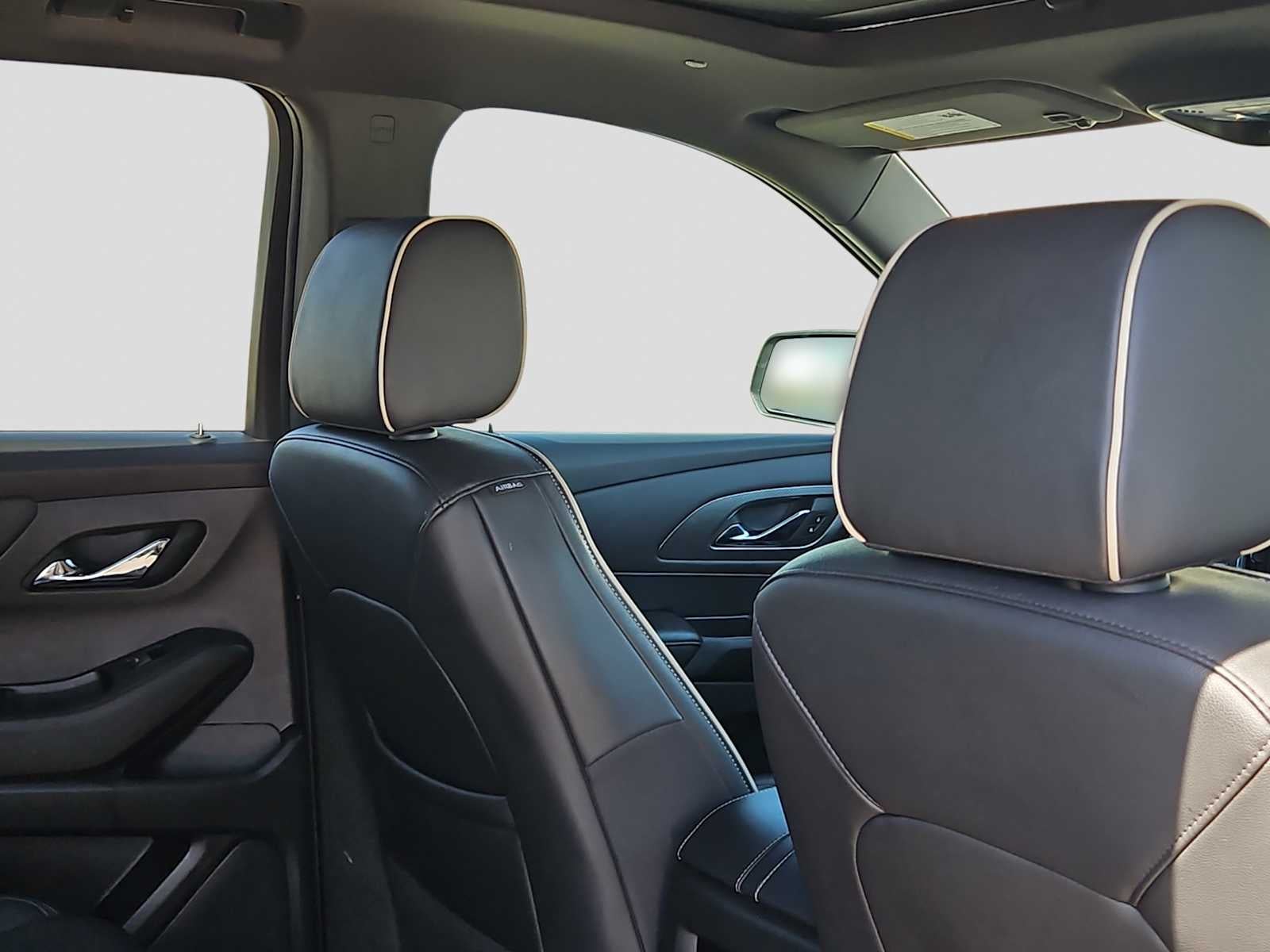 2023 Chevrolet Traverse FWD Premier