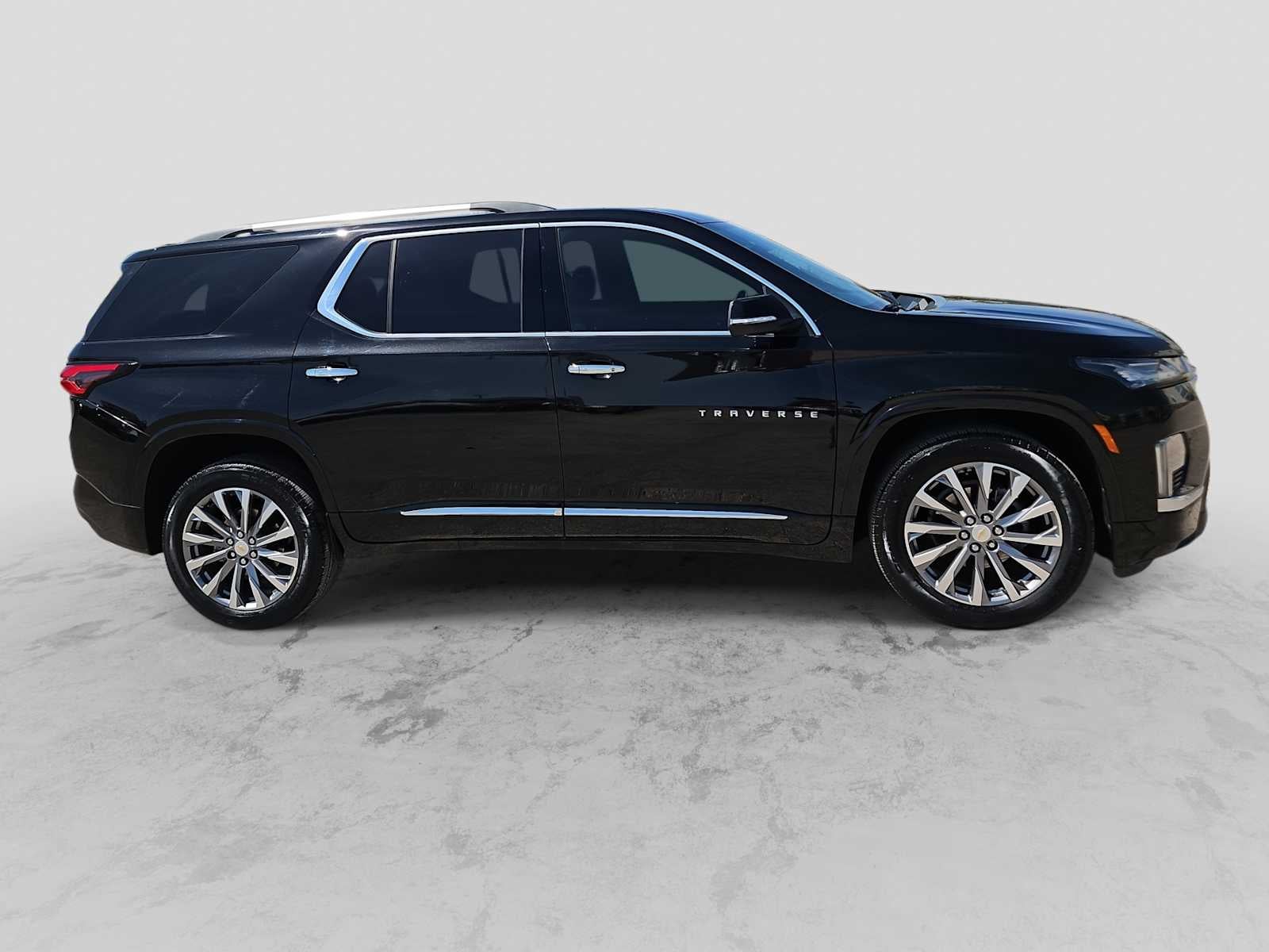 2023 Chevrolet Traverse FWD Premier