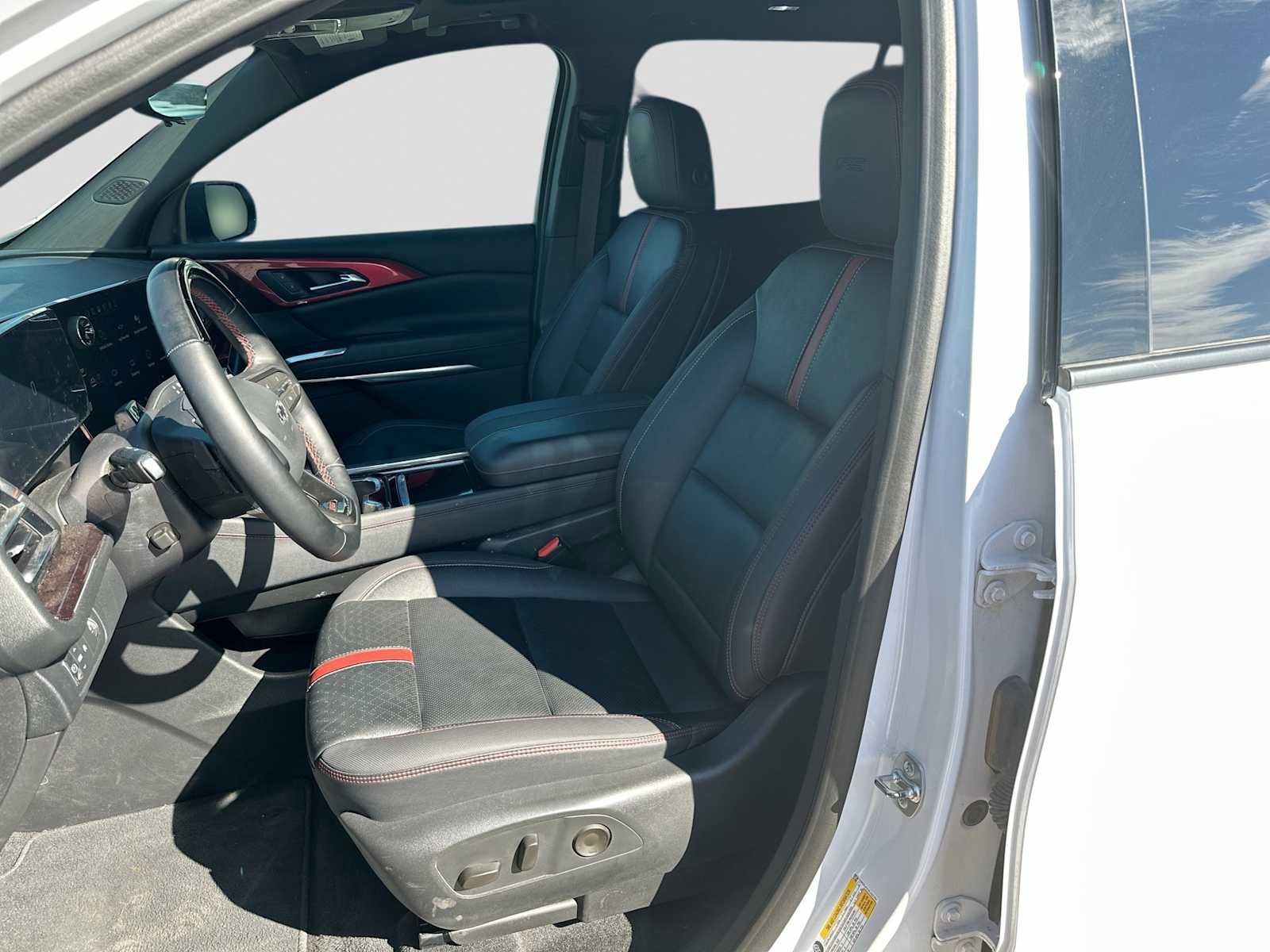 2024 Chevrolet Traverse FWD RS