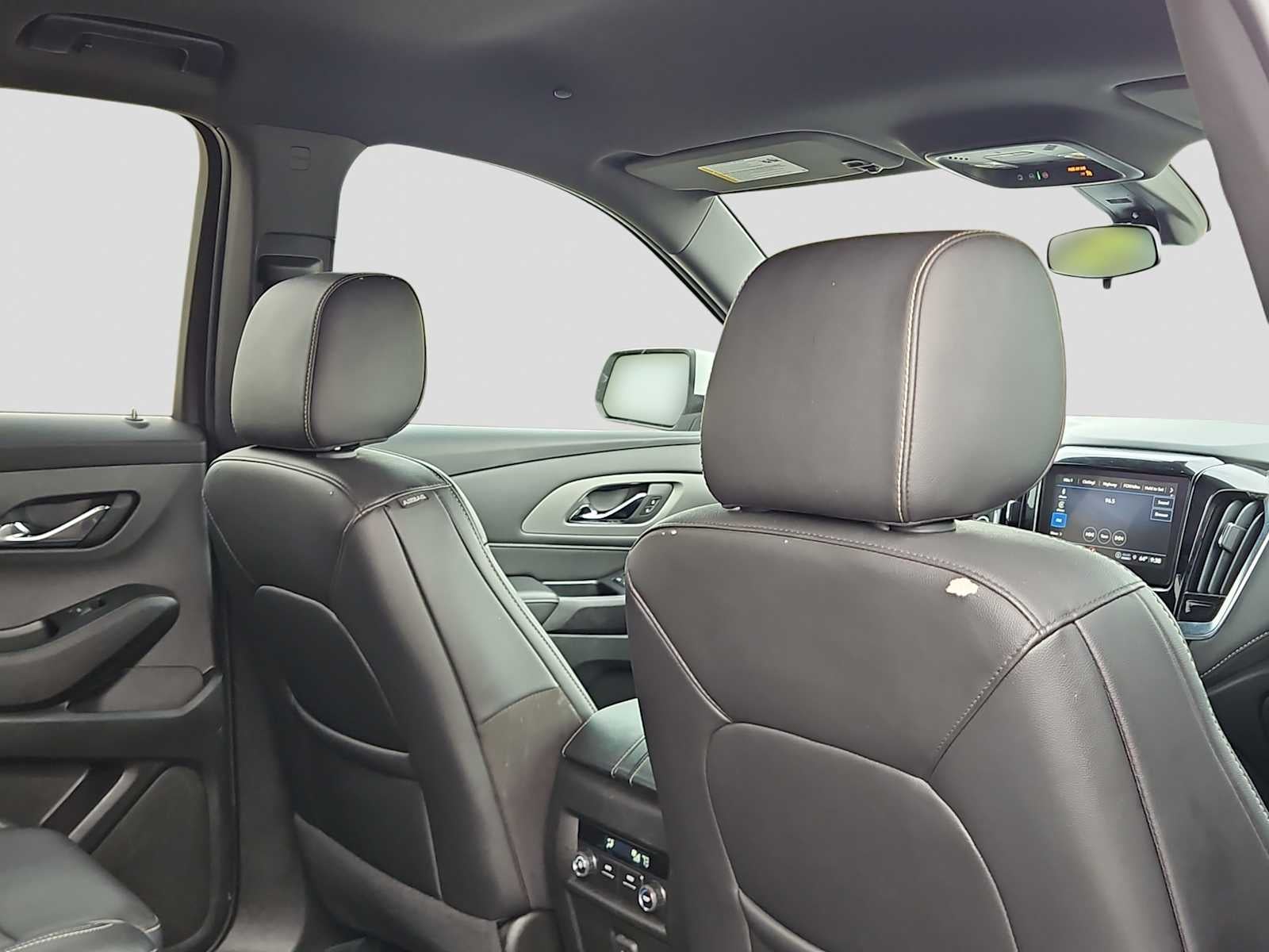 2024 Chevrolet Traverse Limited FWD LT Leather