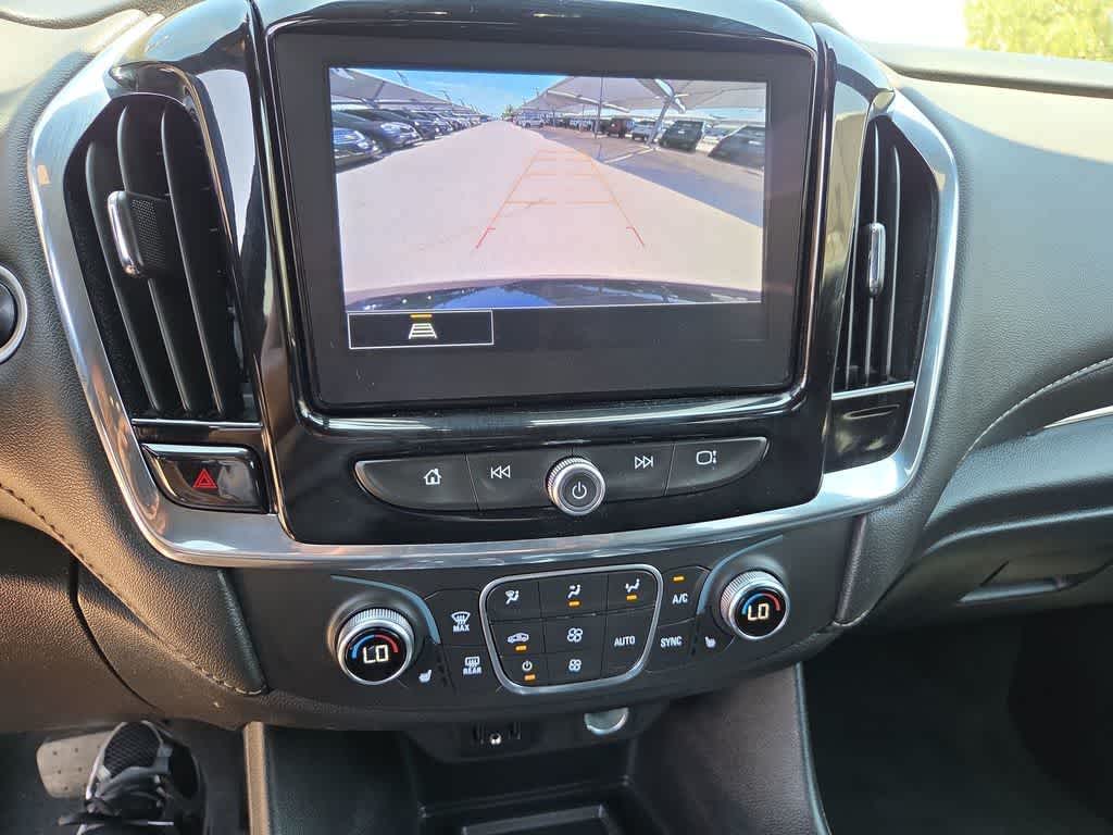 2023 Chevrolet Traverse AWD LT Leather