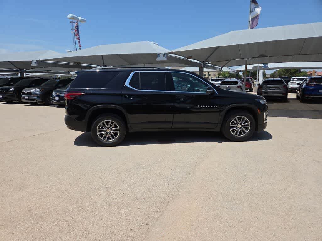 2023 Chevrolet Traverse AWD LT Leather