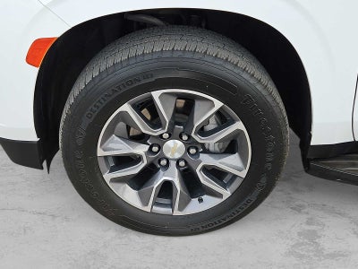 2023 Chevrolet Suburban 2WD LT