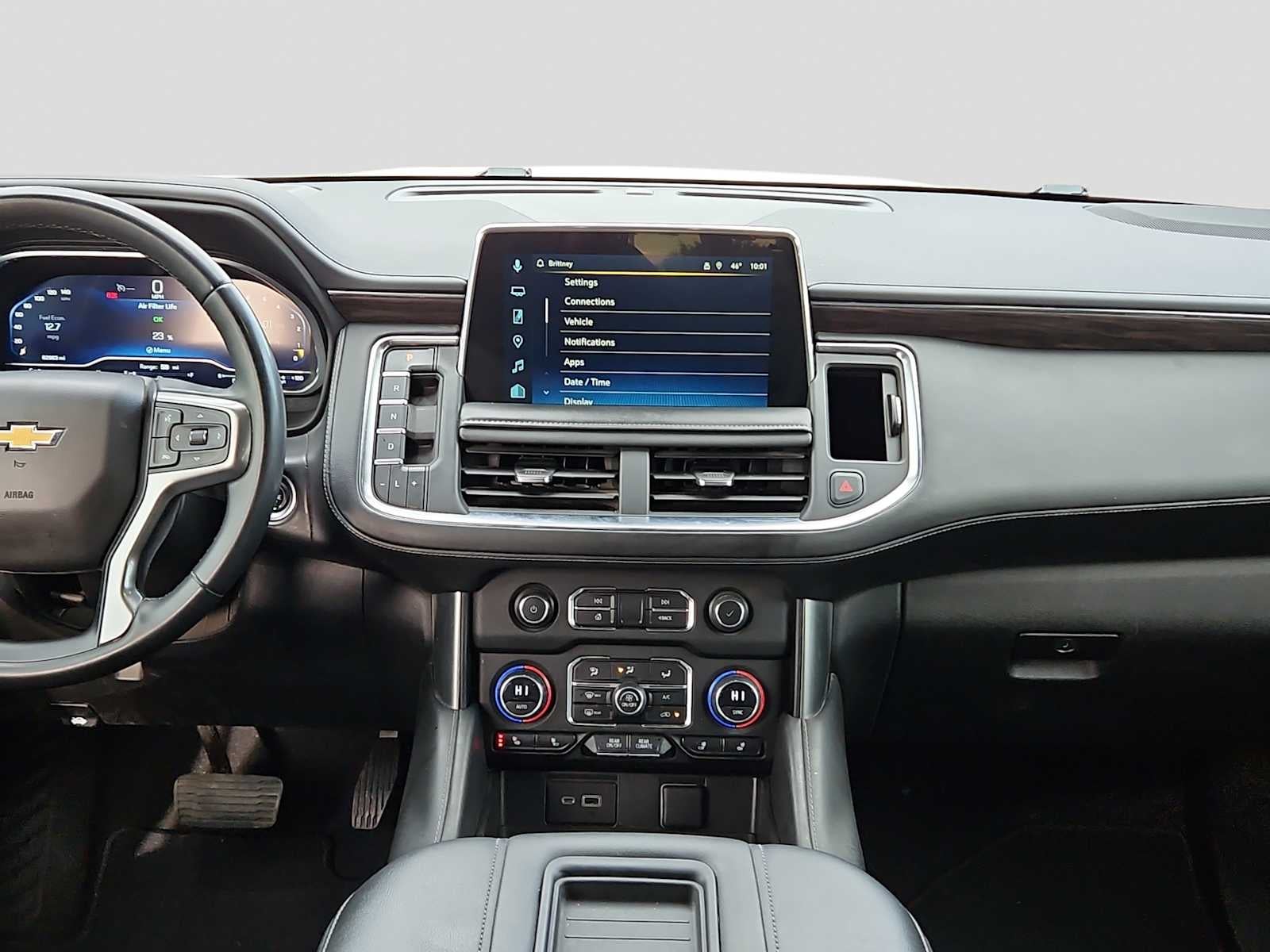 2023 Chevrolet Suburban 2WD LT