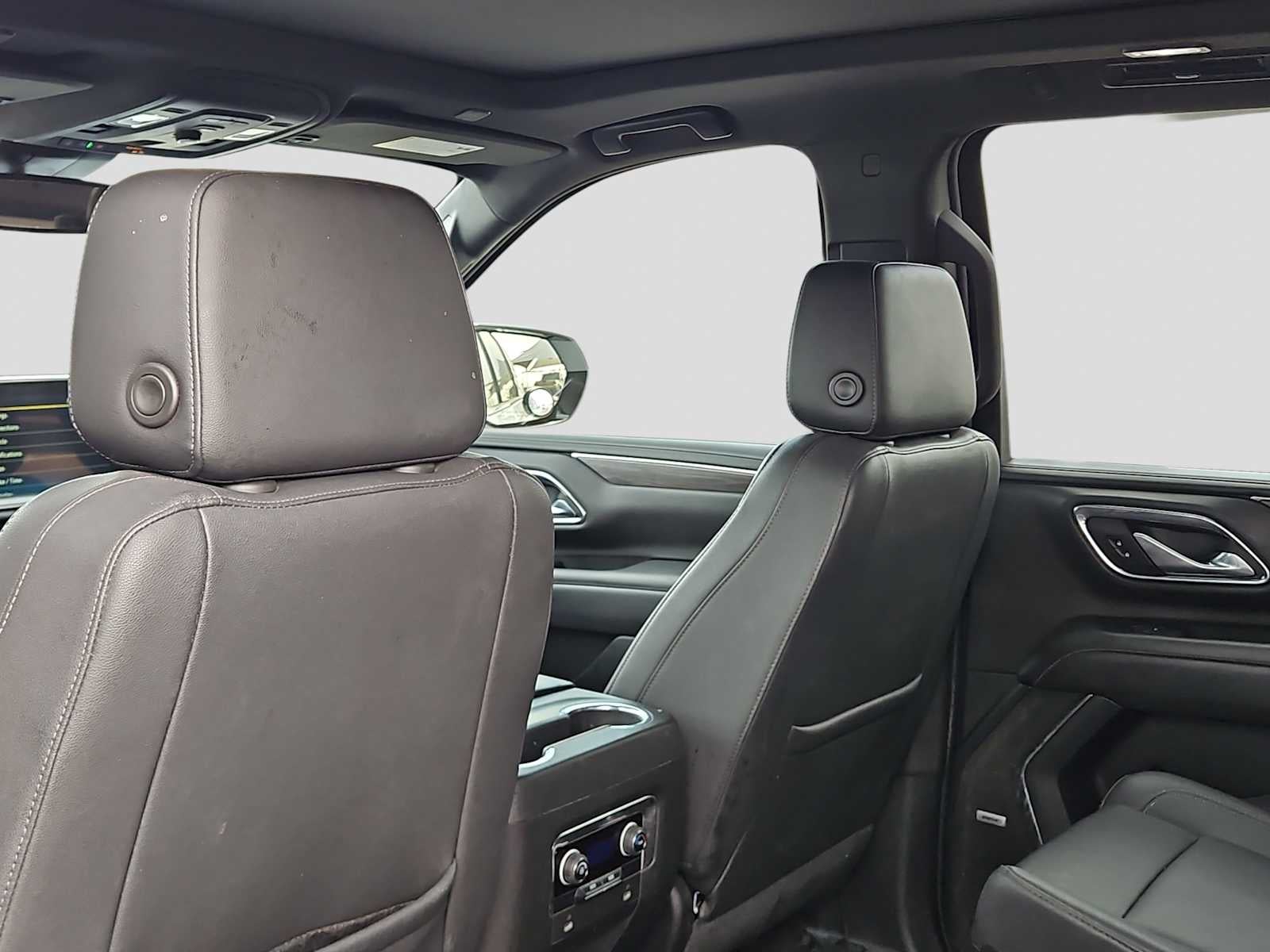 2023 Chevrolet Suburban 2WD LT