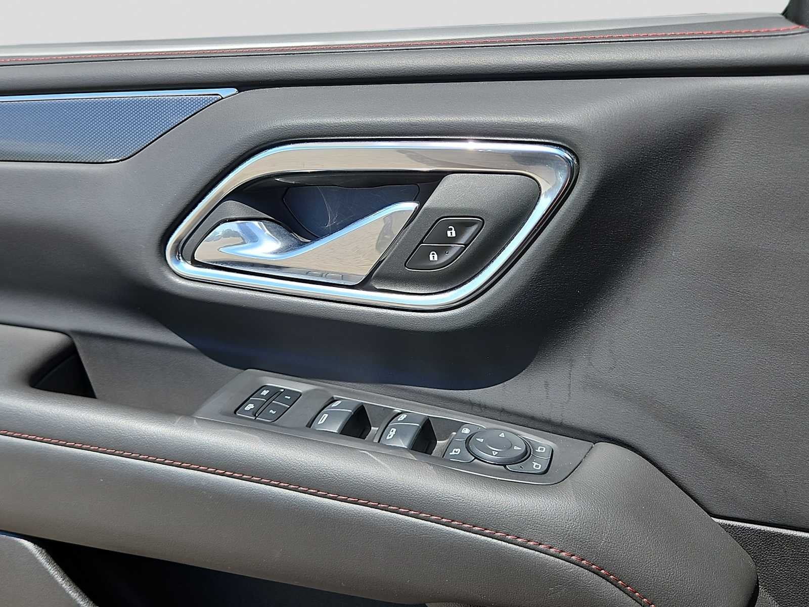 2024 Chevrolet Suburban 2WD RST