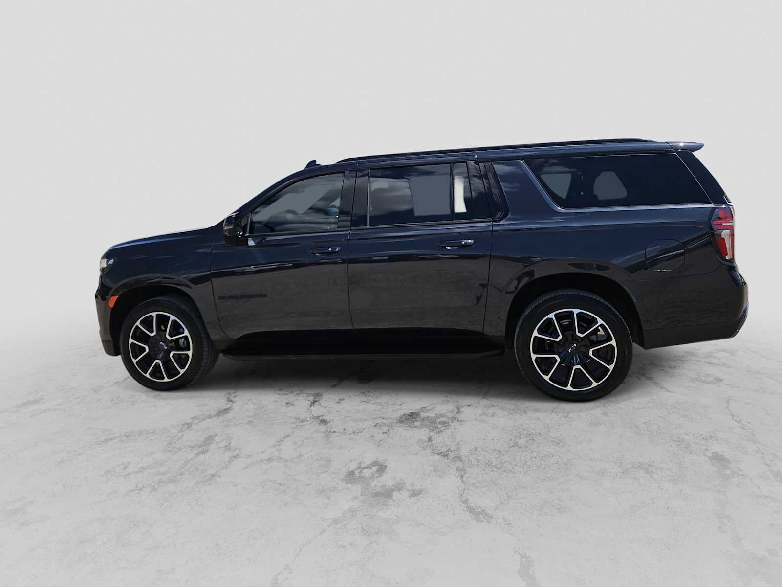 2024 Chevrolet Suburban 2WD RST