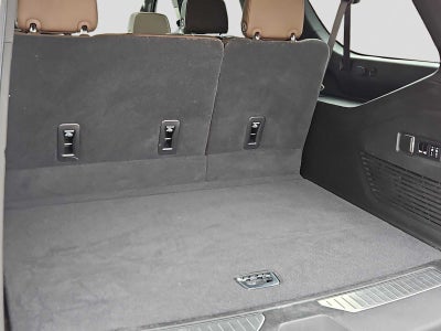 2021 Chevrolet Suburban 2WD 4dr High Country