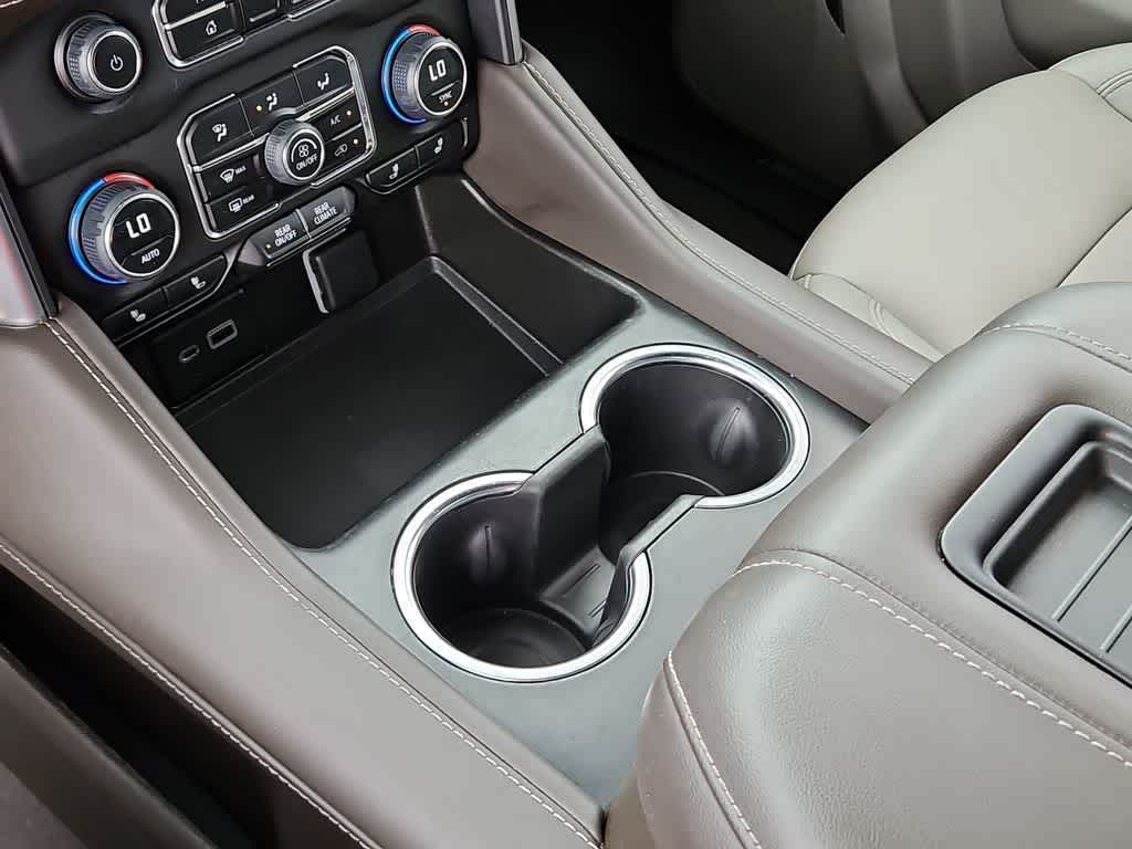 2023 Chevrolet Suburban 4WD Z71