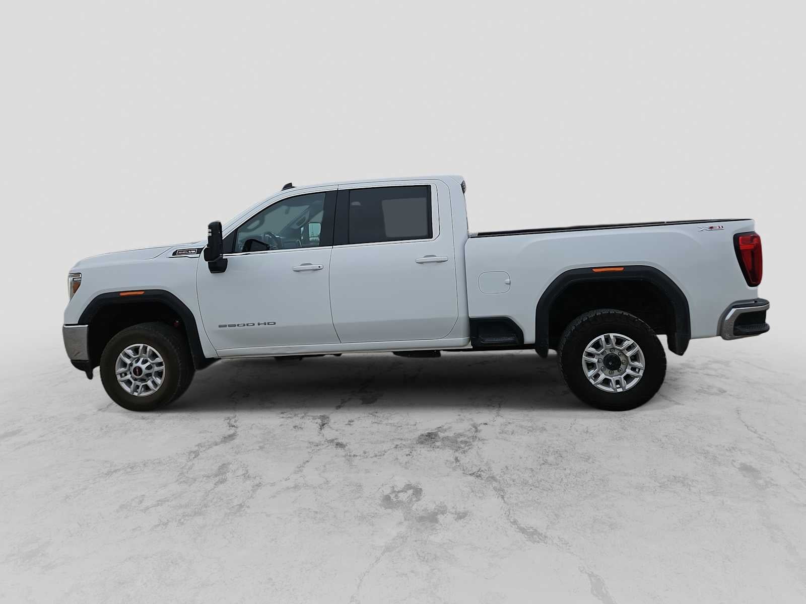 2023 GMC Sierra 2500HD 4WD Crew Cab Standard Bed SLE