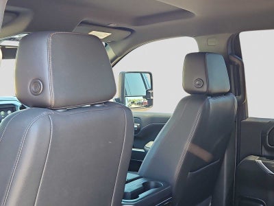 2023 GMC Sierra 2500HD 4WD Crew Cab Standard Bed AT4