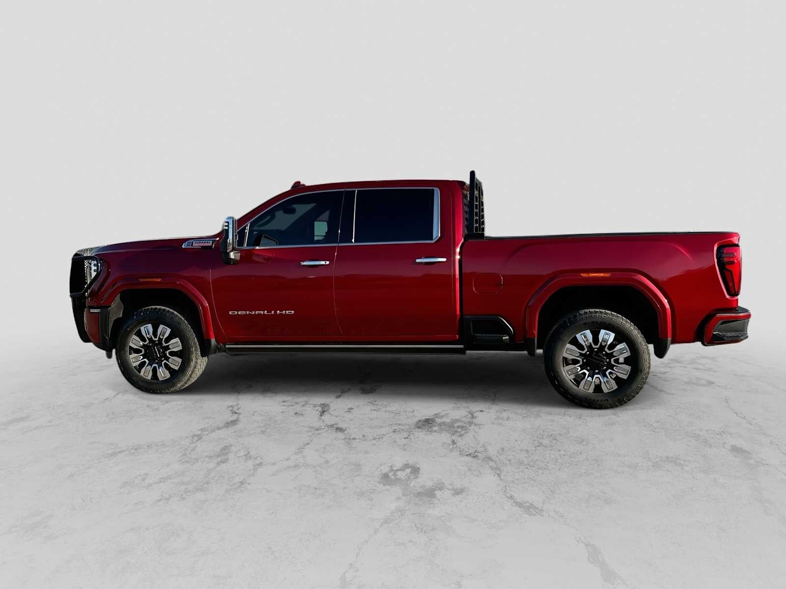 2024 GMC Sierra 2500HD 4WD Crew Cab Standard Bed Denali