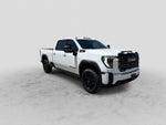 2025 GMC Sierra 2500HD 4WD Crew Cab Standard Bed AT4
