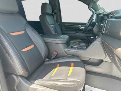 2025 GMC Sierra 2500HD 4WD Crew Cab Standard Bed AT4