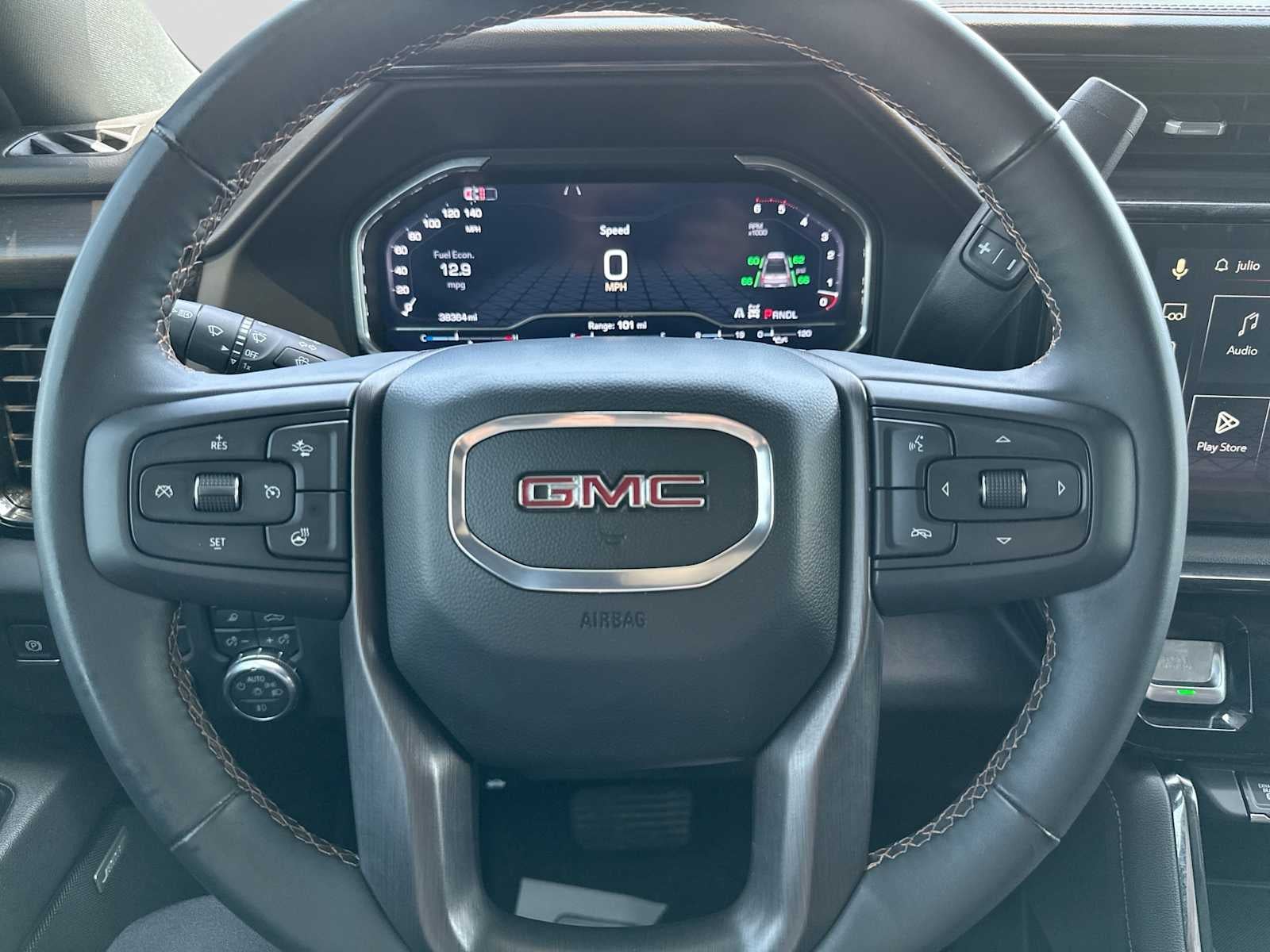 2025 GMC Sierra 2500HD 4WD Crew Cab Standard Bed AT4
