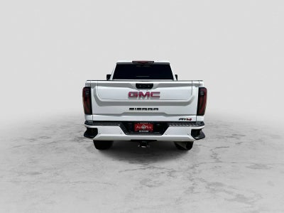2025 GMC Sierra 2500HD 4WD Crew Cab Standard Bed AT4