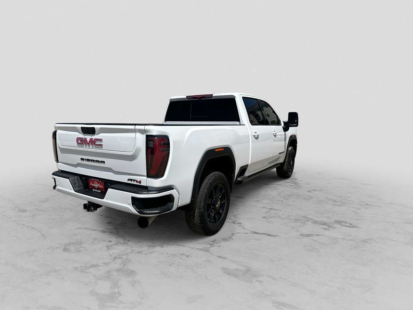2025 GMC Sierra 2500HD 4WD Crew Cab Standard Bed AT4