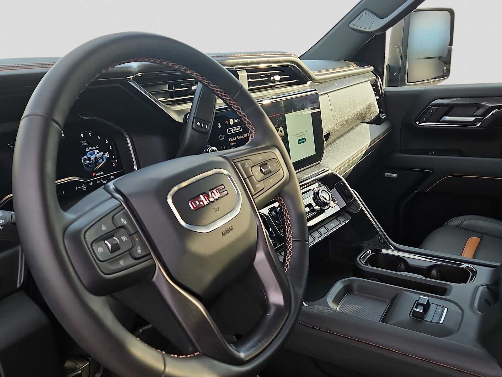 2025 GMC Sierra 2500HD 4WD Crew Cab Standard Bed AT4