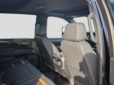 2025 GMC Sierra 2500HD 4WD Crew Cab Standard Bed AT4