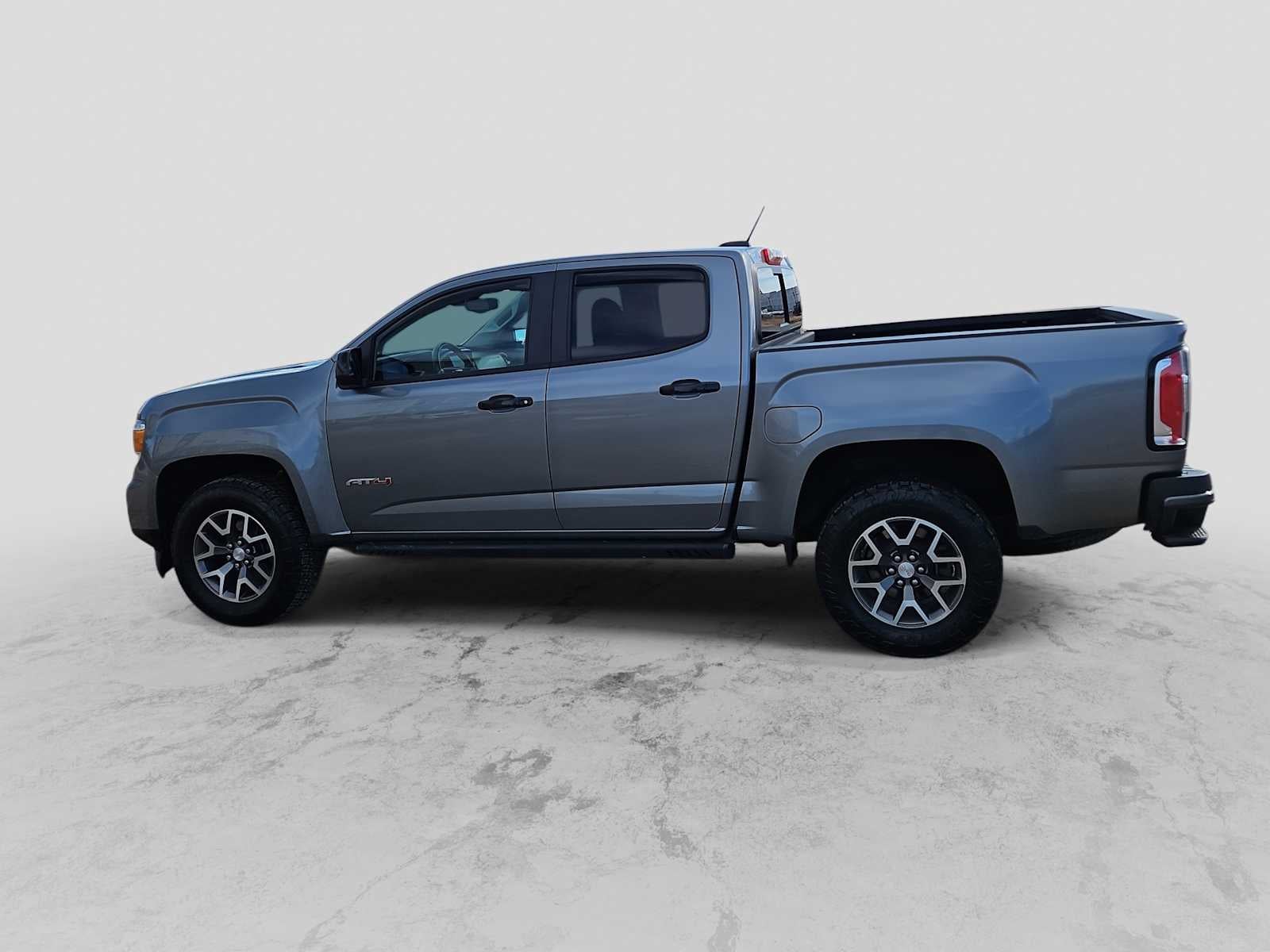 2021 GMC Canyon 4WD Crew Cab Short Box AT4 - Cloth
