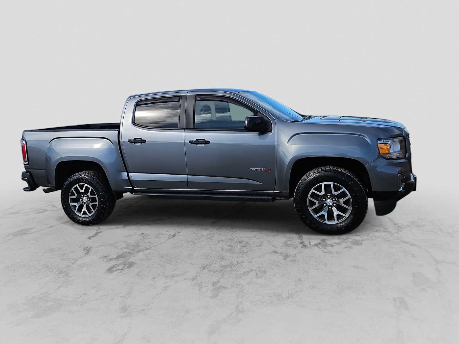 2021 GMC Canyon 4WD Crew Cab Short Box AT4 - Cloth