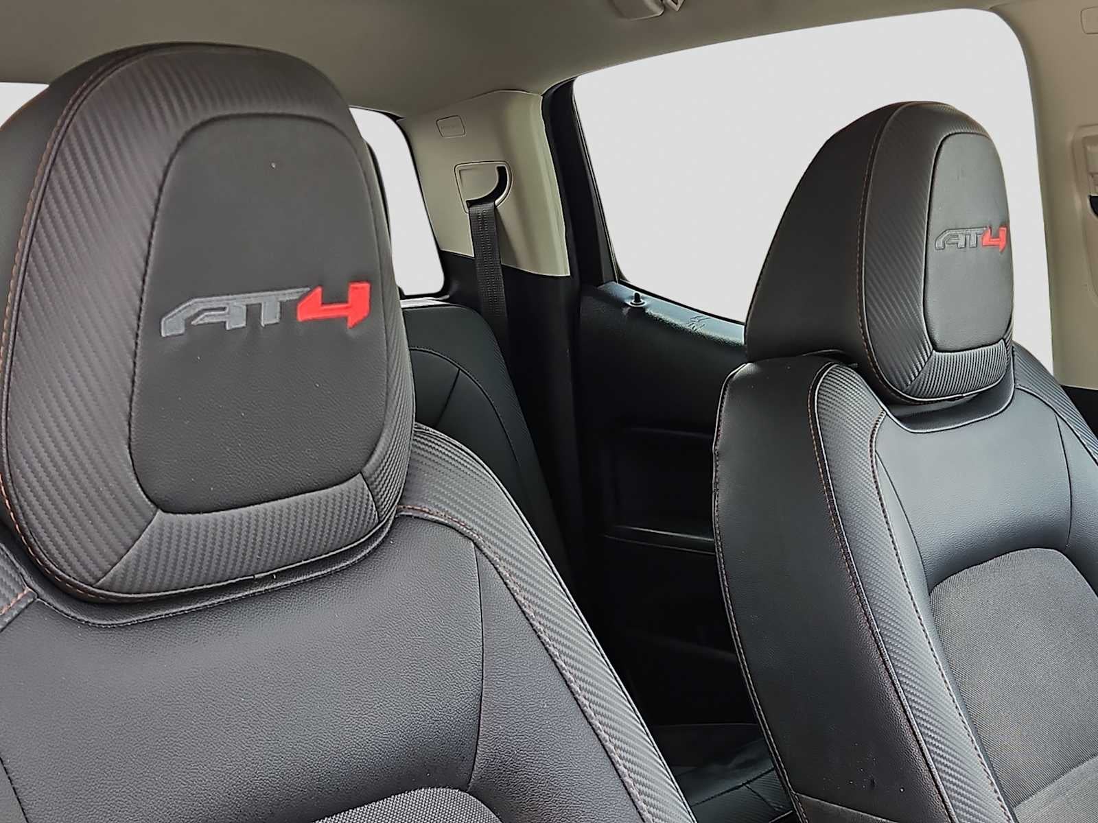 2021 GMC Canyon 4WD Crew Cab Short Box AT4 - Cloth