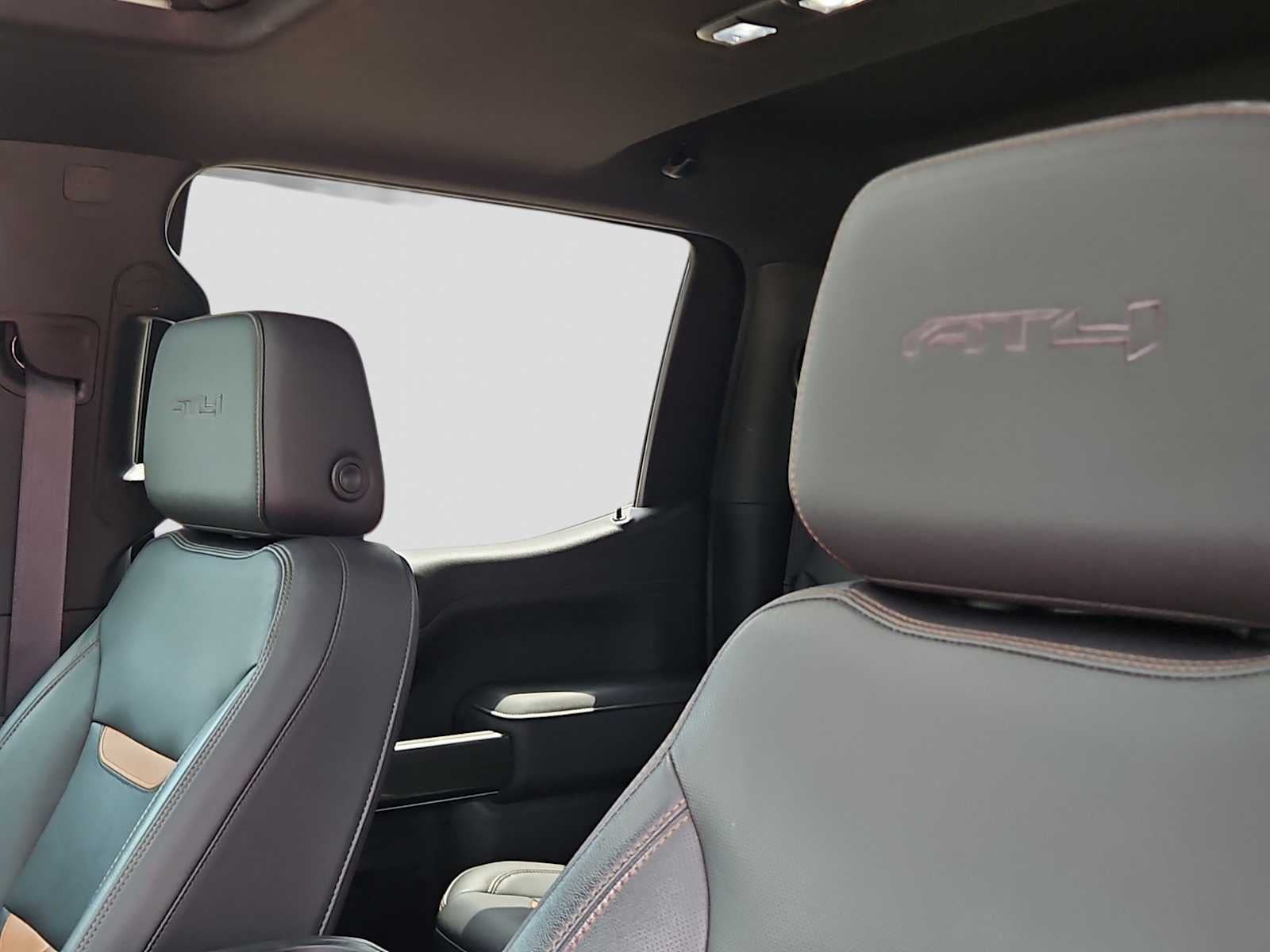 2021 GMC Sierra 1500 4WD Crew Cab Short Box AT4