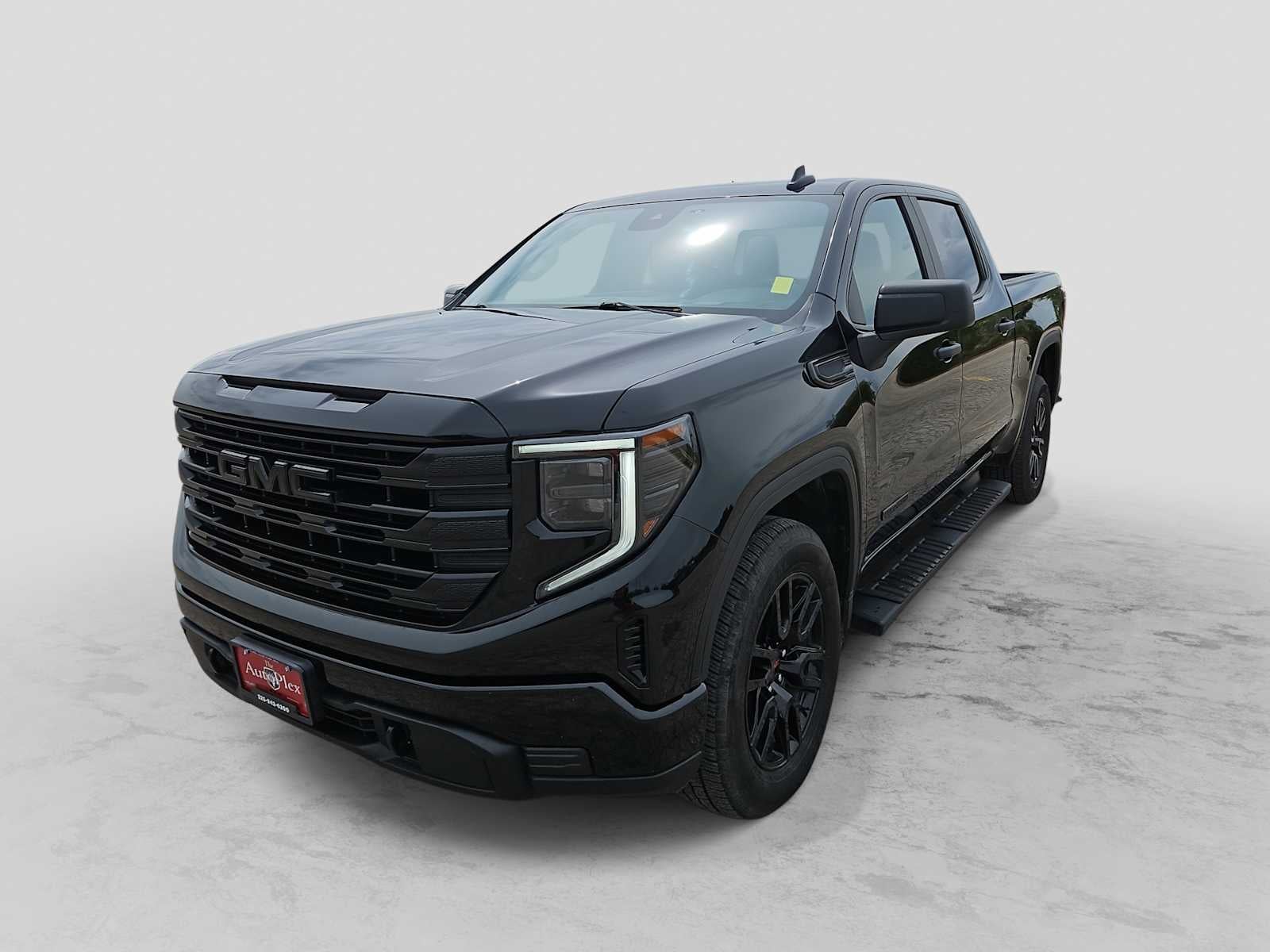 2025 GMC Sierra 2WD Crew Cab Short Box Pro's photo