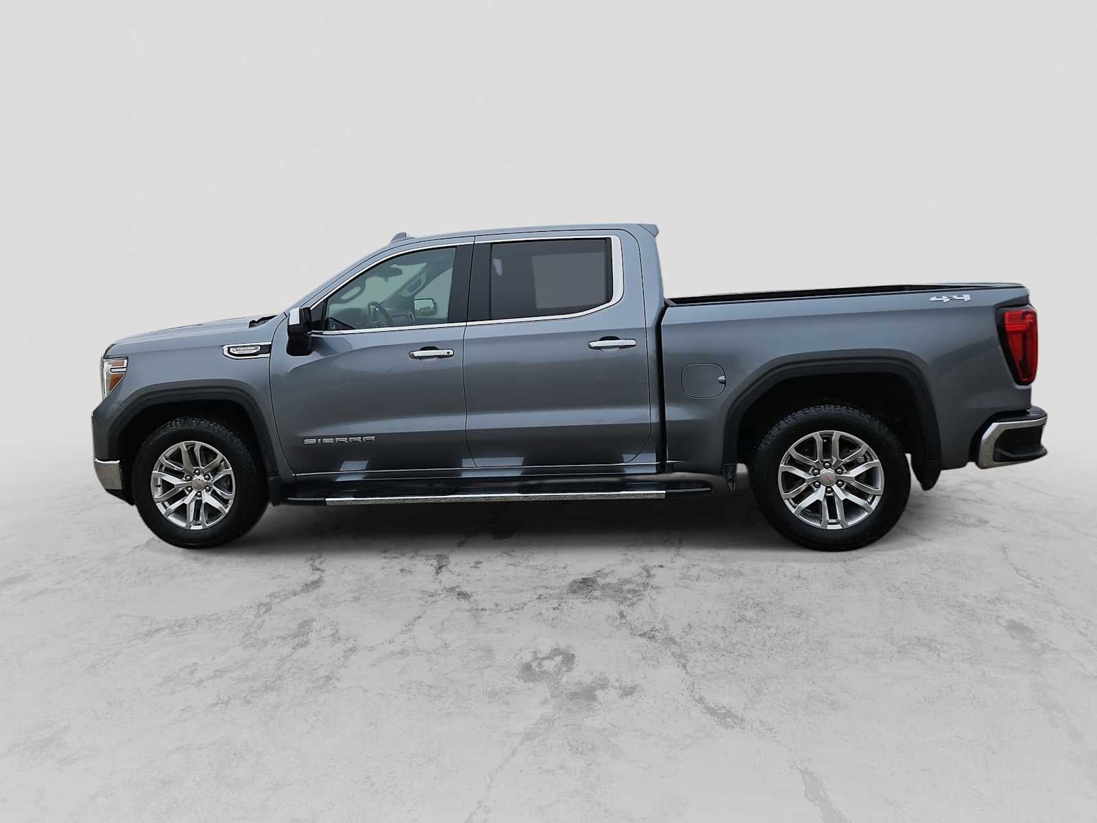 2022 GMC Sierra 1500 Limited 4WD Crew Cab Short Box SLT