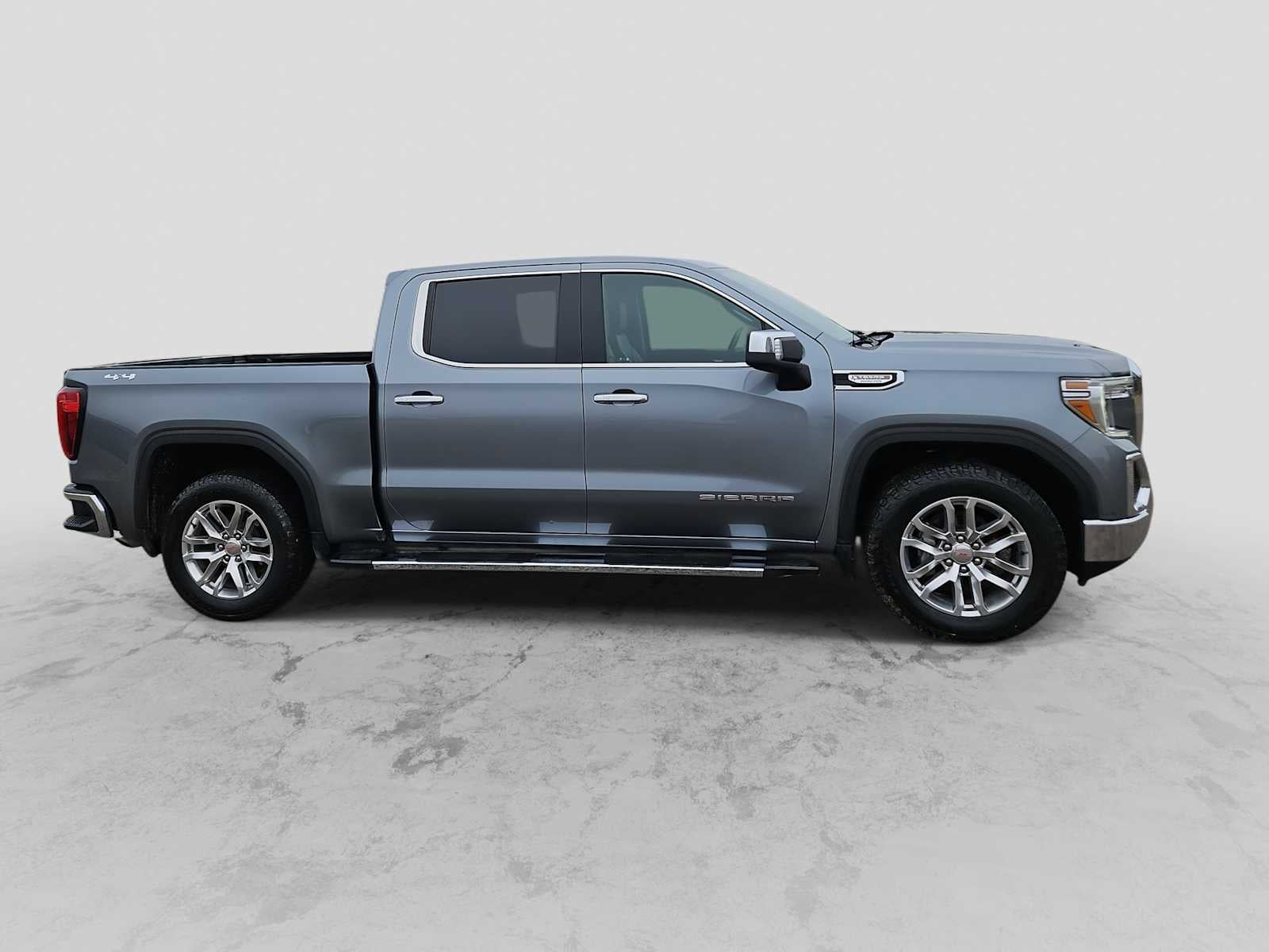 2022 GMC Sierra 1500 Limited 4WD Crew Cab Short Box SLT