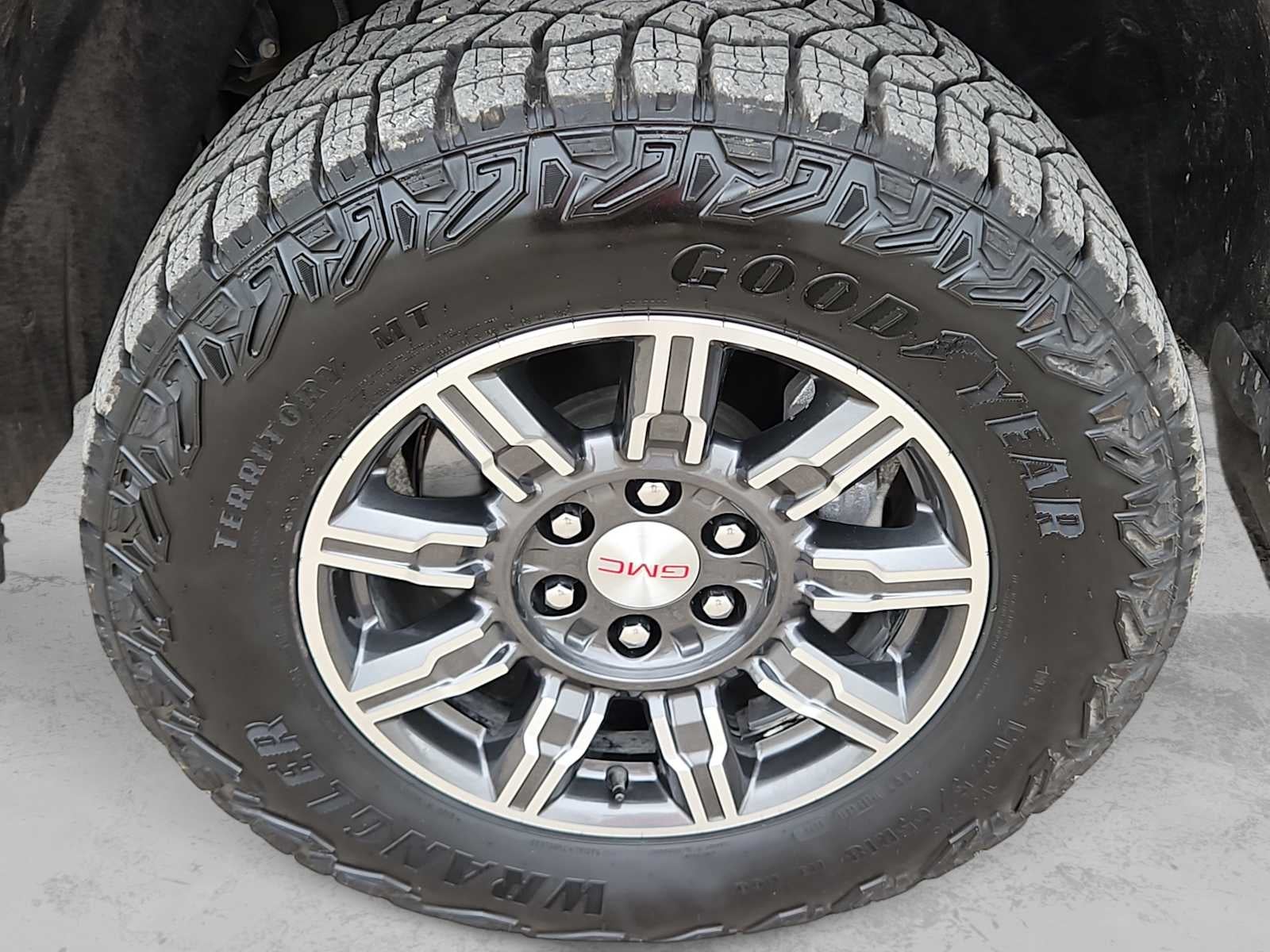 2025 GMC Sierra 1500 4WD Crew Cab Short Box AT4