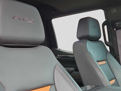 2025 GMC Sierra 1500 4WD Crew Cab Short Box AT4