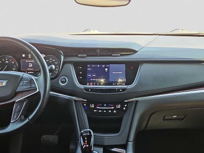 2023 Cadillac XT5 FWD Premium Luxury