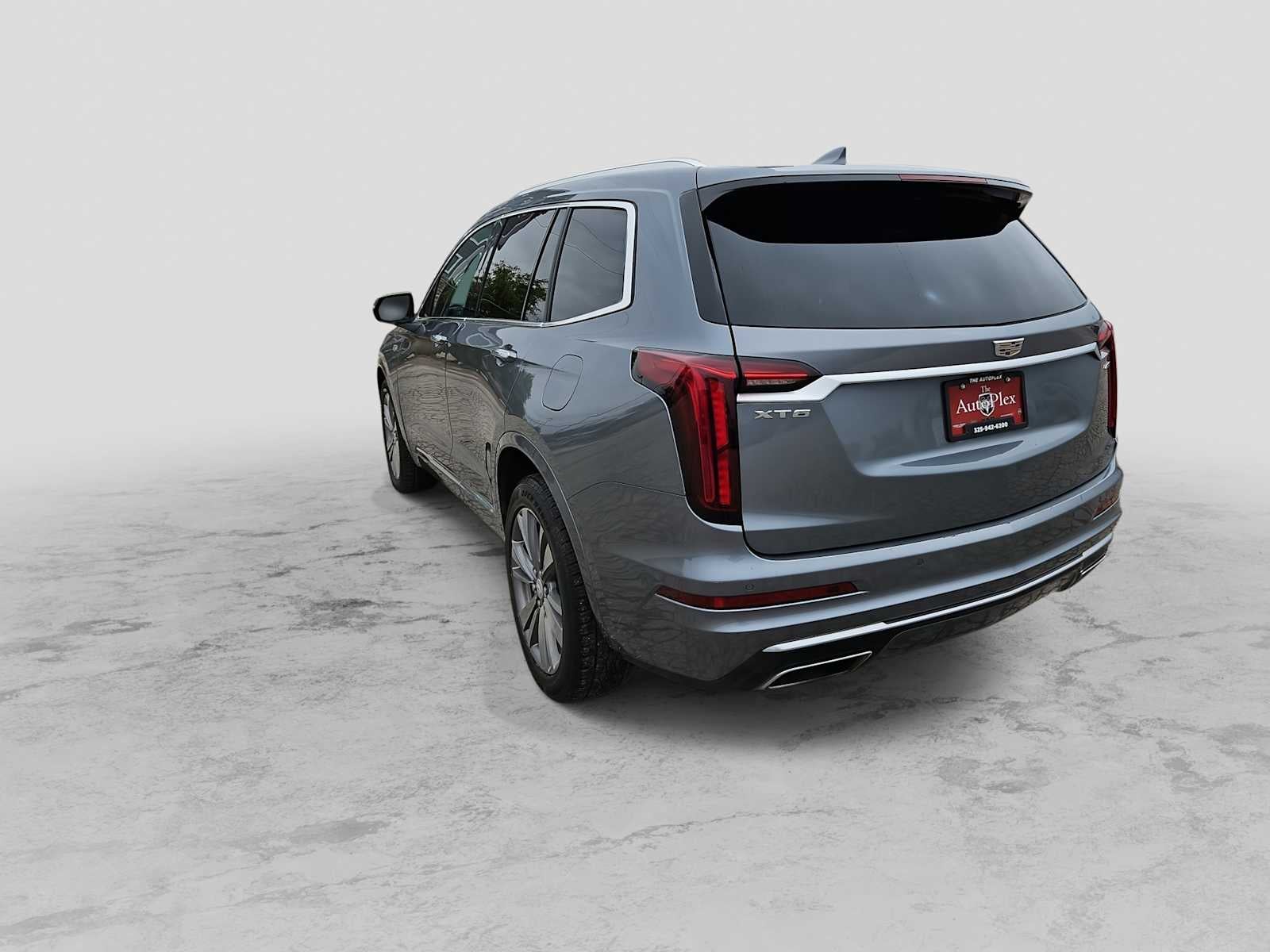 2022 Cadillac XT6 FWD Premium Luxury